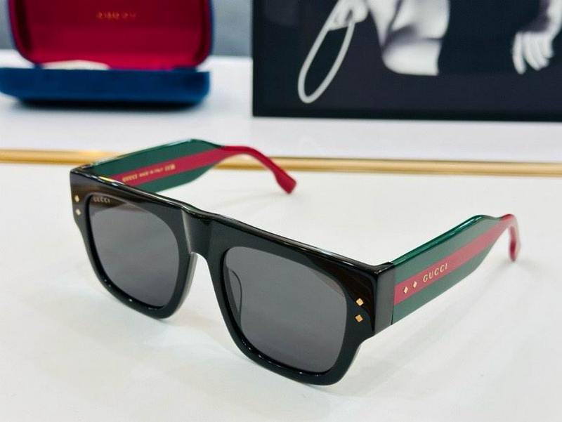 Gucci Sunglasses 474